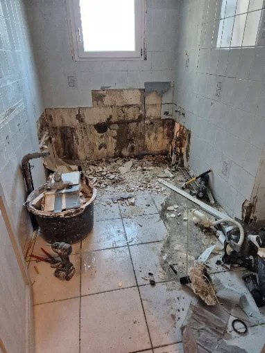 Salle de bain avant travaux